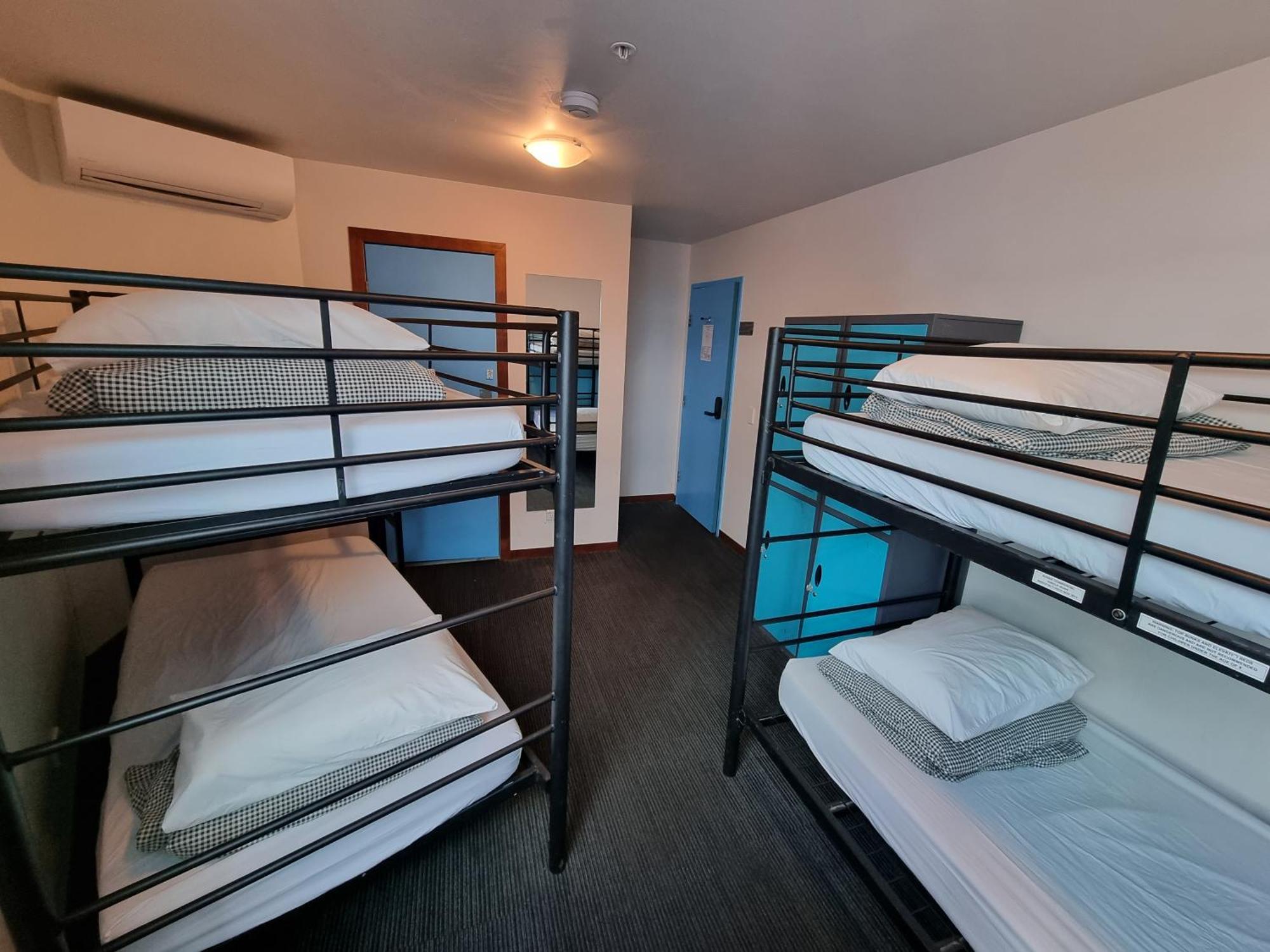 Nomads St Kilda Hostel - Melbourne — Photos 1